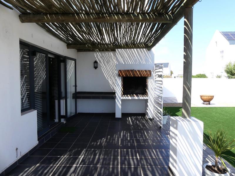 4 Bedroom Property for Sale in Britannia Bay Western Cape